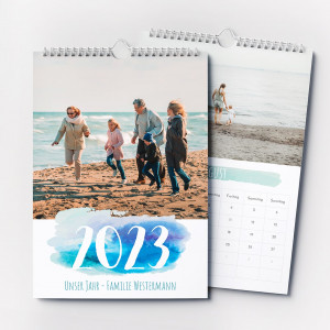 Fotokalender mit Aquarellmotiv personalisierbar